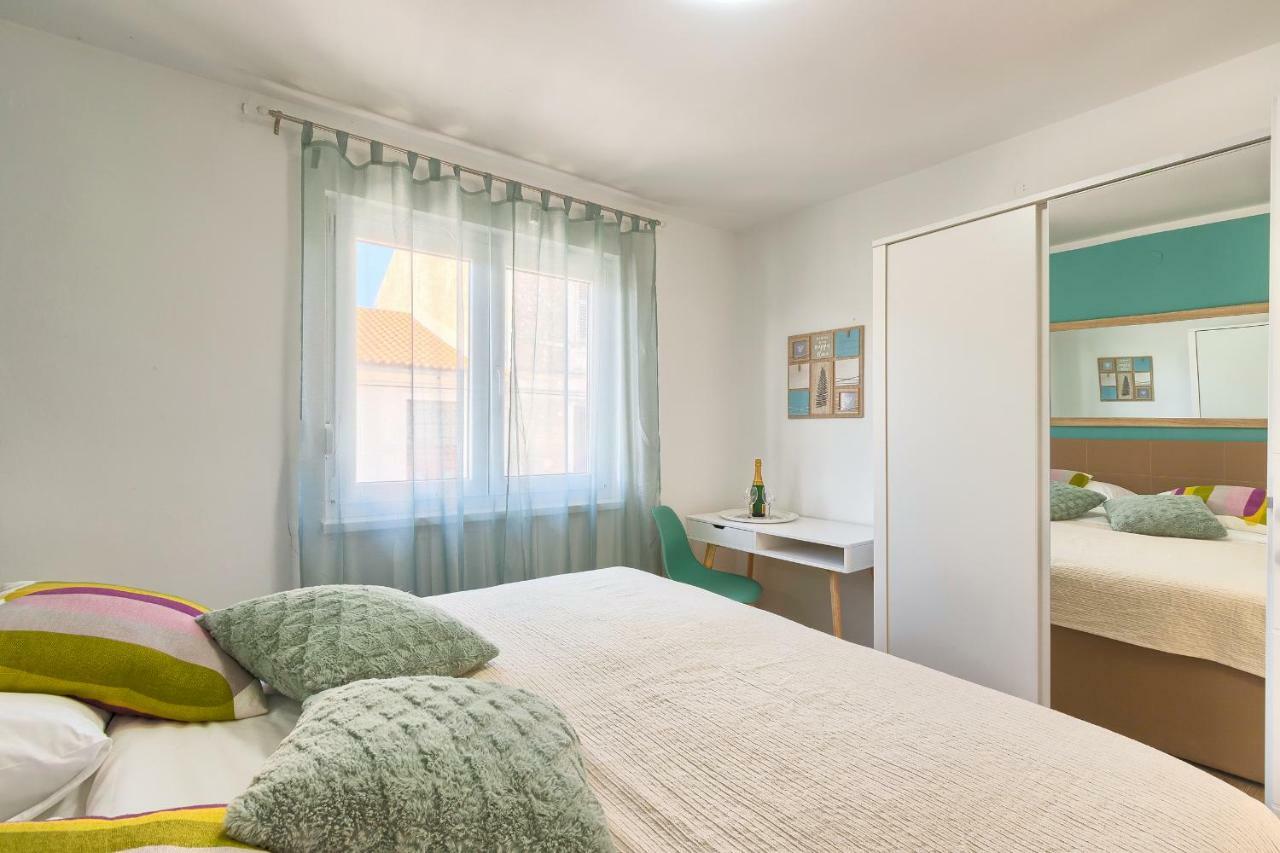 Apartment Sweetie Center Pula With Free Parking - Hedone Amphitheater מראה חיצוני תמונה